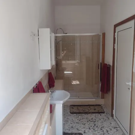 Oda ve Kahvaltı Cuccagna 3*
